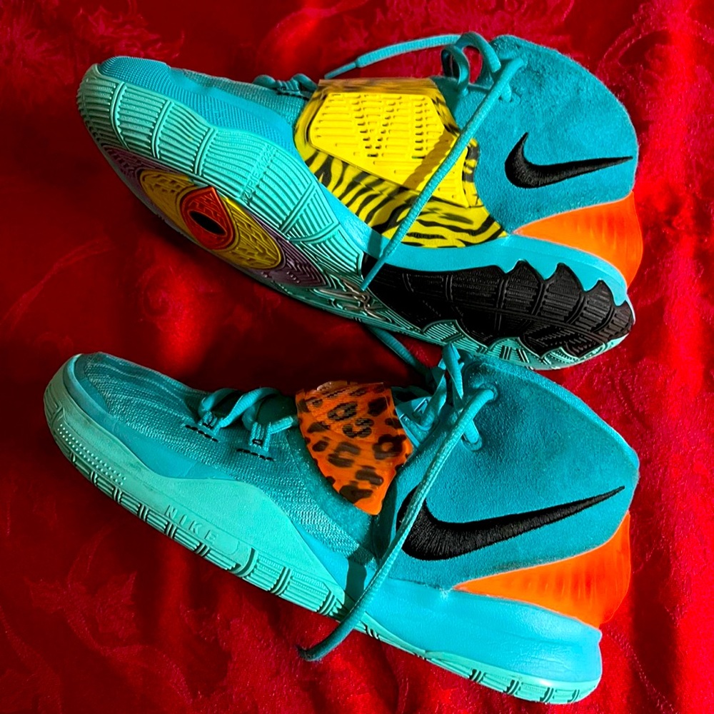 Kyrie 6 oracle aqua